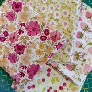 Crafty Cotton Co: Sweet Blooms - 4 x FQ's