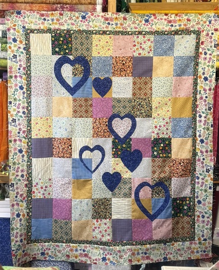 Sweet Hearts Quilt - KIT - by Abbie Searle - Image 2